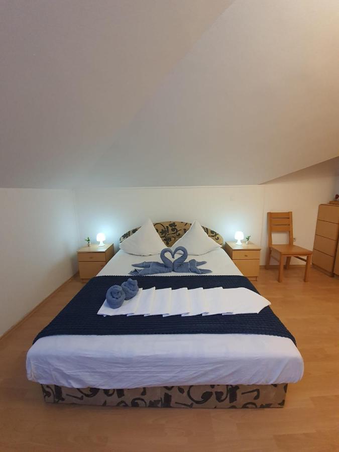 Apartment D Free Parking & Wifi, Walking Distance To Centrum Zadar Exterior photo